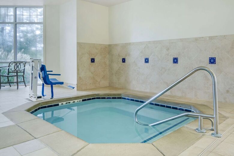 Hotel Comfort Inn Plainwell