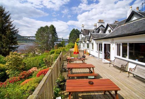 Loch Leven Hotel