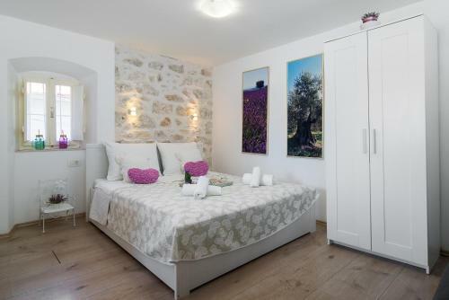 Hostal Guest House Babina - Apartments King & Queen With Kitchen