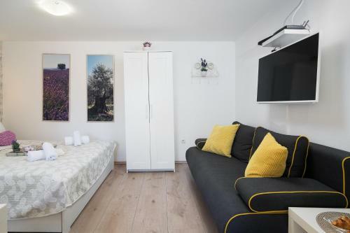 Hostal Guest House Babina - Apartments King & Queen With Kitchen
