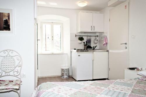 Hostal Guest House Babina - Apartments King & Queen With Kitchen