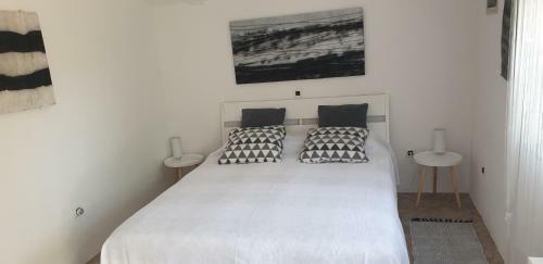 Hostal Rooms And Apartments V&m