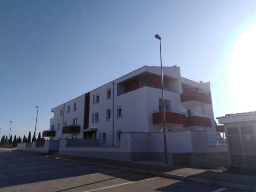 Holly Apartman