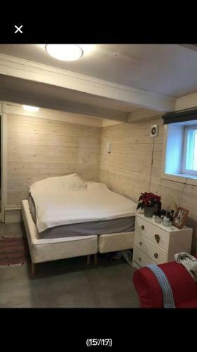 Apartamento Ris�r Sentrum Kjellerleilighet