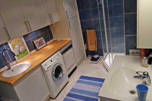 Ris�r Bed & Breakfast, Randvik Strand