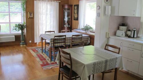 Skogstad Holiday Home