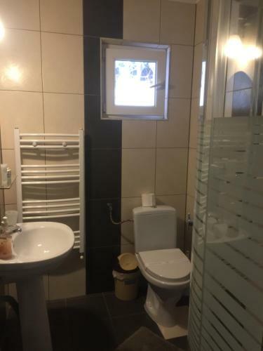 Hostal Vila Emage