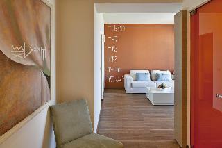 Hotel Avra Imperial Beach Resort & Spa