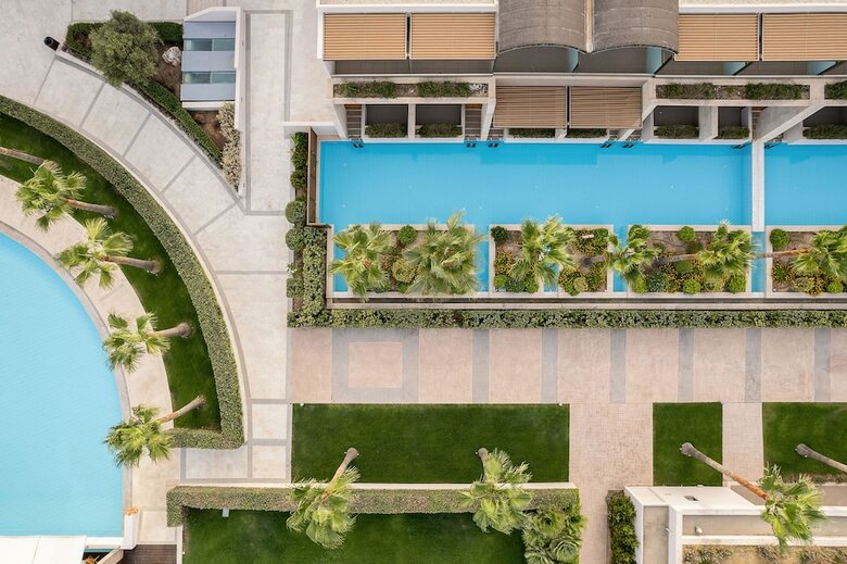 Hotel Avra Imperial Beach Resort & Spa