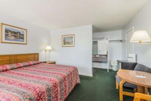 Hotel Travelodge Cape Cod Area