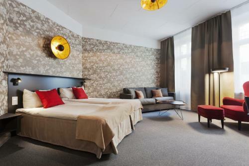 First Hotel �rebro