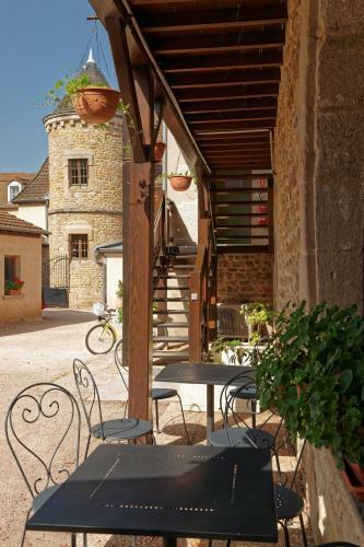 Hotel Logis Des Trois Maures
