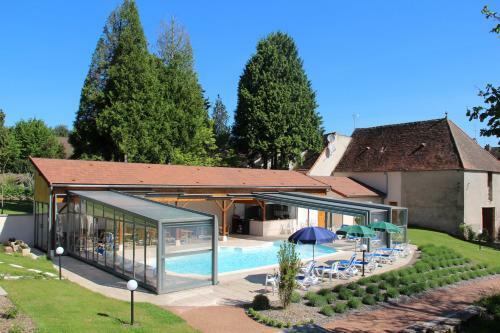 Hotel Logis Des Trois Maures