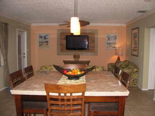 Hotel Queens Gate Resort
