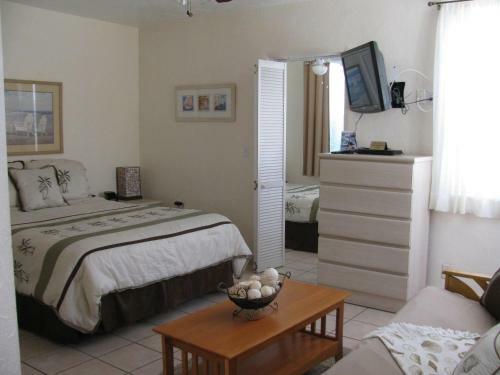 Hotel Queens Gate Resort