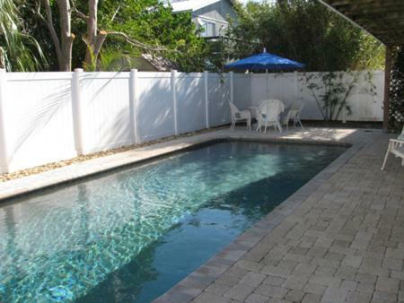 Hotel Queens Gate Resort