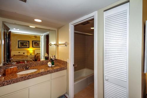 Bird's Nest Vacation Apartments