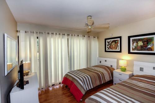 Bird's Nest Vacation Apartments