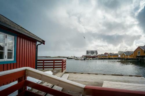 Terjes Waterfront Cabin