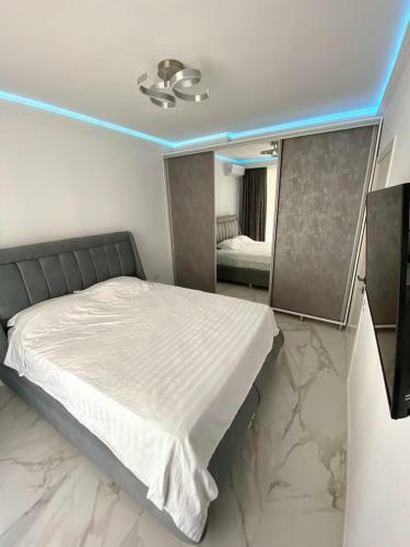 Lotus Studios - Apartments