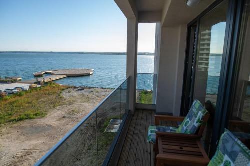Studio Premium - Sunny Lake Apartments - Cu Vedere Spre Lac