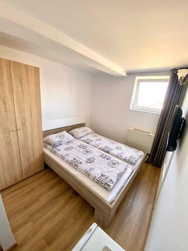 Hostal Pensiunea Hubert