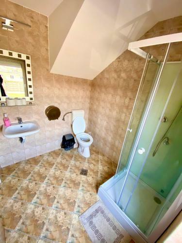 Hostal Pensiunea Hubert