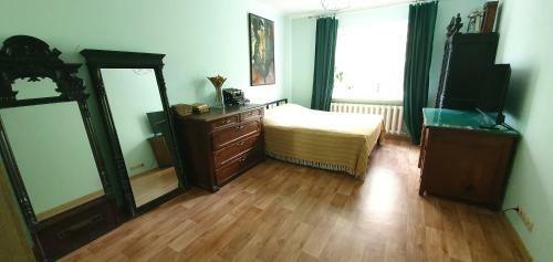 Vintage Apartment