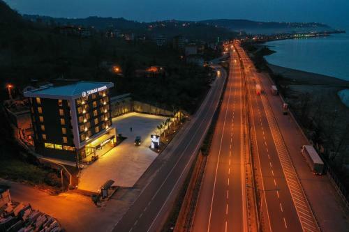 ?ehrar Suite Hotel