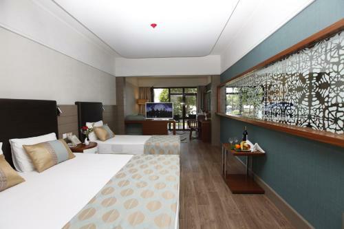 Hotel Grand Side