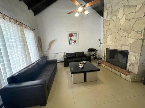 Casa En Carilo Para 8 Personas