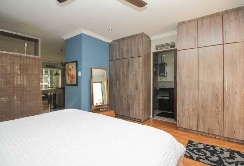 Apartment On Constance Road