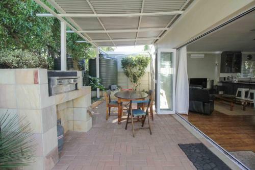 Apartment On Constance Road