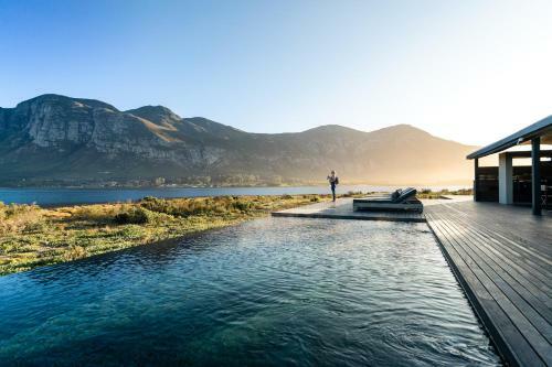 Villa Perivoli Lagoon House