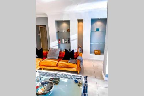 Summerstrand Boutique Beachfront Apartment