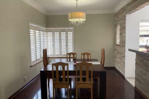 Apartamento Spacious Sunny-side Getaway For All