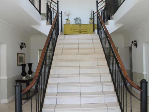 Hostal Ashbourne Manor