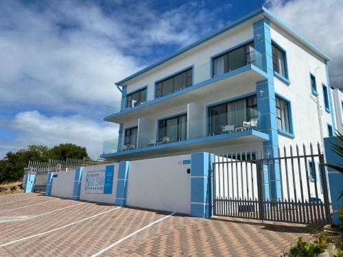 Hostal Blue Star Villa