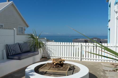 Hostal Blue Star Villa