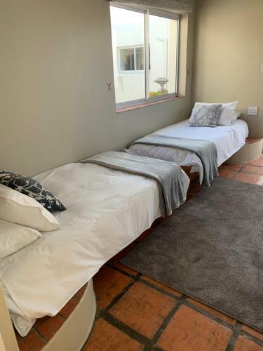 Aquarius Holiday Home