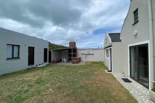 New Listing! Seafront-7 Sleeper Holiday Home