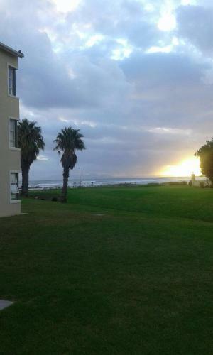 Apartamento Greenways Golf Estate On Sea-golf Beach