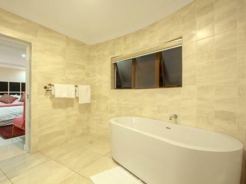 Hostal Royal Hills Lodge And Spa