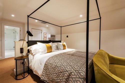 Hostal Fairview House