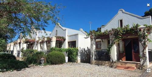 Hostal Langeberg Guest Cottages