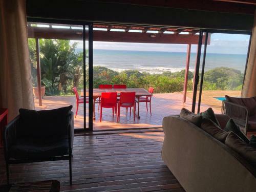 Trafalgar Beach House