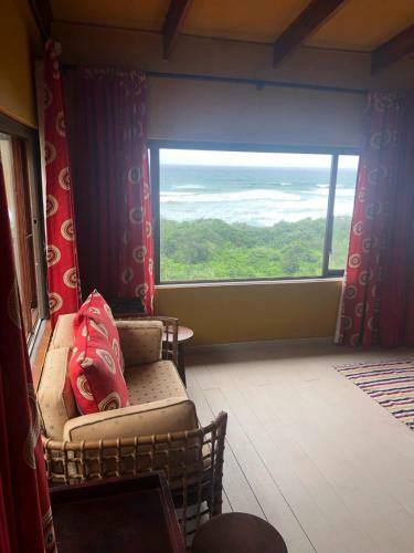 Trafalgar Beach House