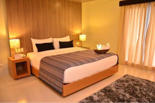 Hotel One Manalo Place