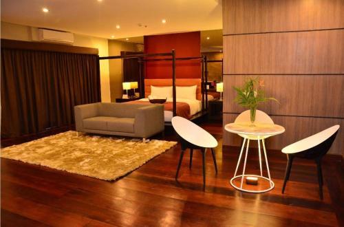 Hotel One Manalo Place