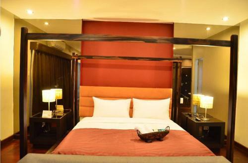 Hotel One Manalo Place